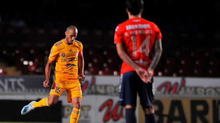 Απίστευτο: Oι παίκτες της Βερακρούζ έκαναν διαμαρτυρία ακίνητοι και οι αντίπαλοί τους έβαζαν γκολ! Απίστευτο: Oι παίκτες της Βερακρούζ έκαναν διαμαρτυρία ακίνητοι και οι αντίπαλοί τους έβαζαν γκολ!