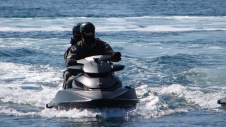 Σύμη: Εντοπισμός αλλοδαπών και σύλληψη του διακινητή τους