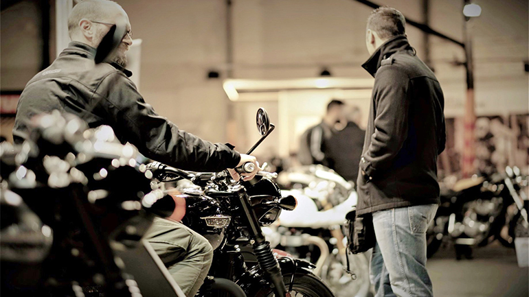 Αγορά μοτοσυκλέτας και scooter: Δείτε όλα τα μοντέλα άνω των 300cc που είναι σε προσφορά σήμερα