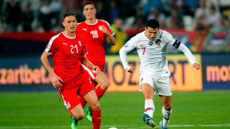 UEFA: Κεκλεισμένων των θυρών το ματς Σερβία-Λουξεμβούργο