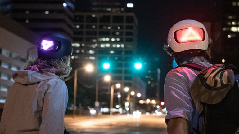 «Έξυπνο» κράνος για ποδηλάτες από την Apple