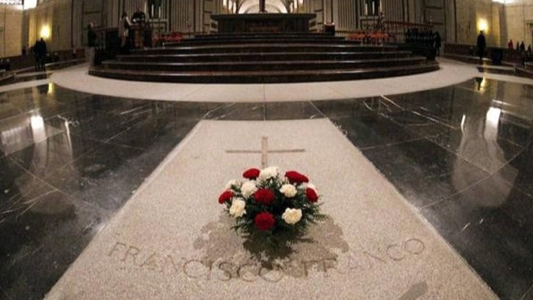 Ισπανία: Το λείψανο του Φράνκο θα εκταφεί την Πέμπτη