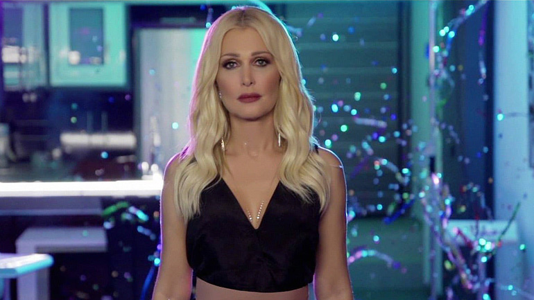 «Χαρτοπόλεμος»: Κυκλοφόρησε η νέα επιτυχία της Νατάσας Θεοδωρίδου «Χαρτοπόλεμος»: Κυκλοφόρησε η νέα επιτυχία της Νατάσας Θεοδωρίδου