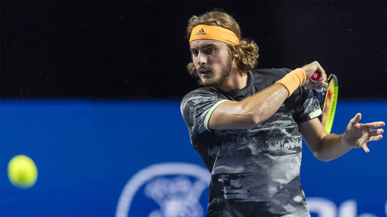 Πρόκριση για τον Τσιτσιπά στην Βασιλεία