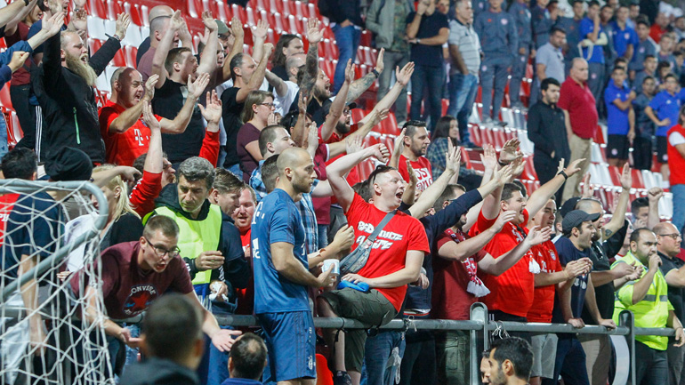 Νέα επίθεση στους φίλους της Μπάγερν