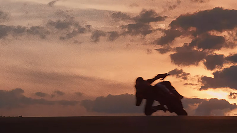 Η KTM “teasάρει” το νέο Super Duke R!