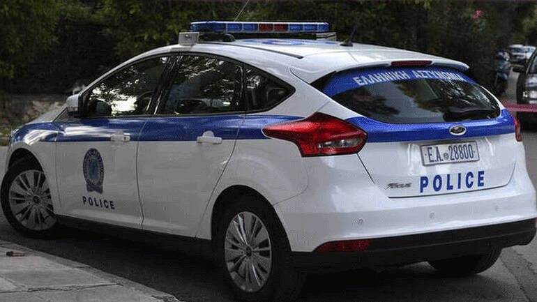 Άγιος Δημήτριος: Άνδρας απειλούσε να ανατιναχτεί μέσα στο διαμέρισμά του