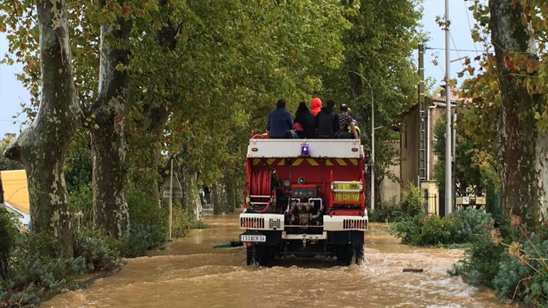Τρεις άνθρωποι έχασαν τη ζωή τους από την κακοκαιρία στη νότια Γαλλία