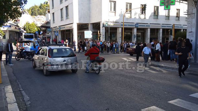 Περιπετειώδης καταδίωξη στο κέντρο της Λαμίας έπειτα από διαπληκτισμό νεαρών