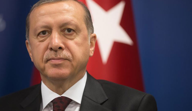 Ο Ερντογάν μήνυσε το γαλλικό περιοδικό Le Point επειδή τον χαρακτήρισε «Εξολοθρευτή»