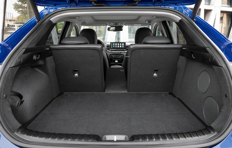 Το πορτμπαγκάζ εντυπωσιάζει με τη χωρητικότητά του