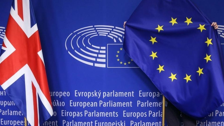 Ευρωπαίος διπλωμάτης βλέπει «σοβαρό κίνδυνο» Brexit άνευ συμφωνίας