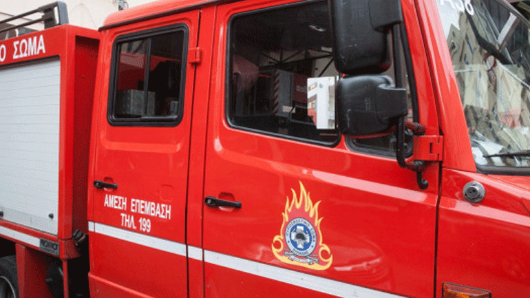 Φωτιά σε εργοστάσιο στο Ηράκλειο Κρήτης