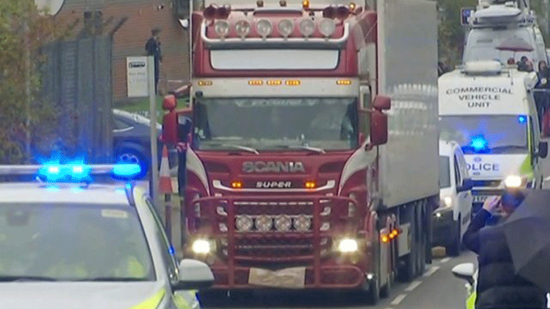 Τμήμα κομβόι τριών οχημάτων το «φορτηγό του θανάτου» στο Έσσεξ