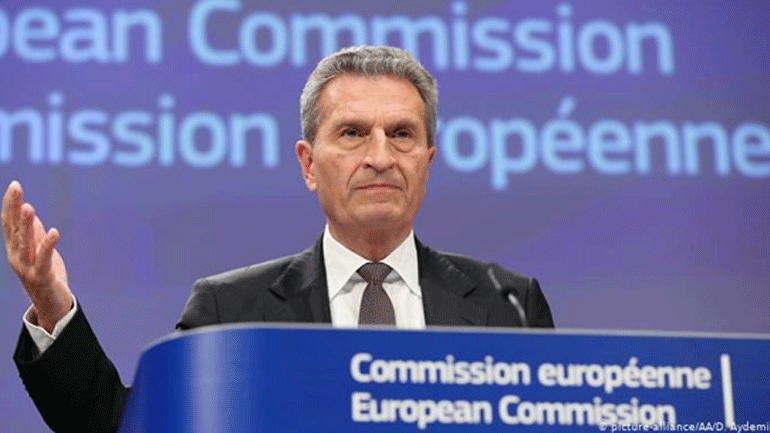 Επίτροπος Προϋπολογισμού της Ε.Ε.: Λιγότερα χρήματα για τους πρόσφυγες στην Τουρκία