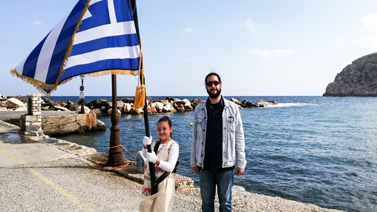 Παρέλαση με μία μόνο μαθήτρια στον Απόλλωνα Νάξου