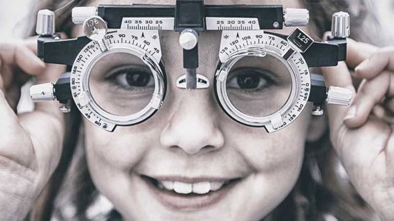 Η δεκαετία που το παιδί είναι πιο πιθανό να εμφανίσει μυωπία