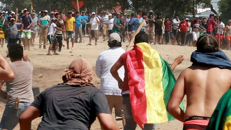 Βολιβία: Τουλάχιστον 30 τραυματίες στις διαδηλώσεις της αντιπολίτευσης