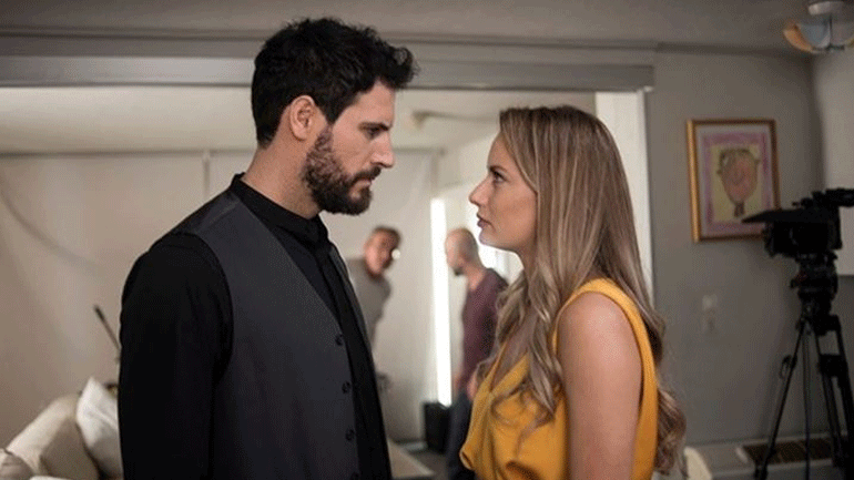 Γυναίκα χωρίς όνομα: Η Μαρίνα υποφέρει γιατί δεν βρίσκει τρόπο να φέρει κοντά της τον Μιχάλη