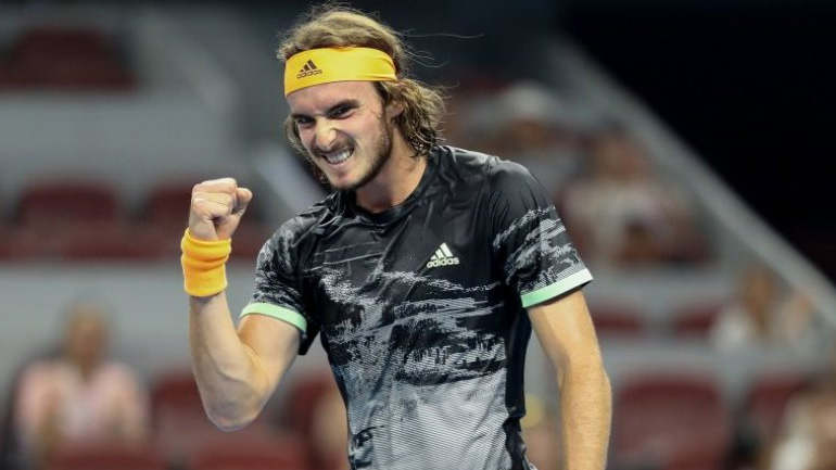 Paris Masters: Νίκη-πρόκριση για τον Τσιτσιπά απέναντι στον Φριτζ