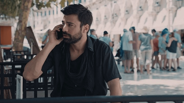 8 Λέξεις: Τα αναπάντεχα νέα της Έρσης, «μουδιάζουν» τον Οδυσσέα