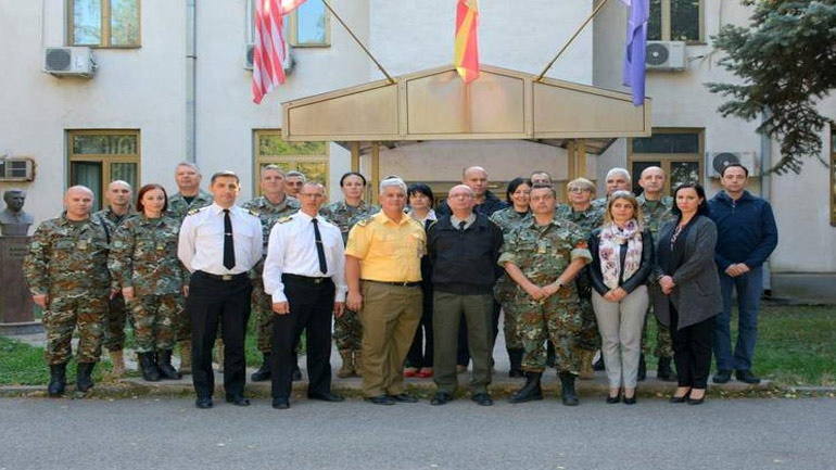 Η Ελλάδα εκπαιδεύει τον στρατό της Βόρειας Μακεδονίας για θέματα του ΝΑΤΟ