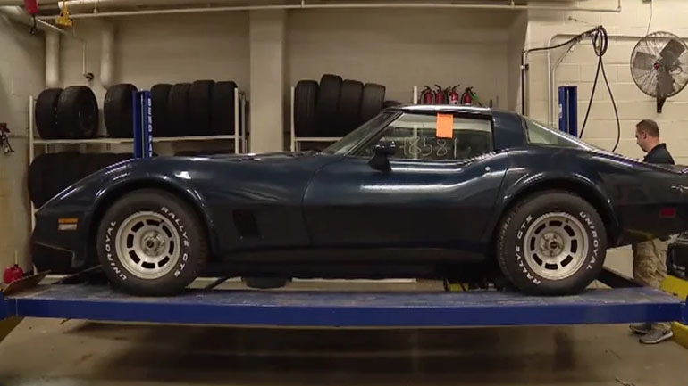 Βρέθηκε κλεμμένη Corvette έπειτα από 38 χρόνια!