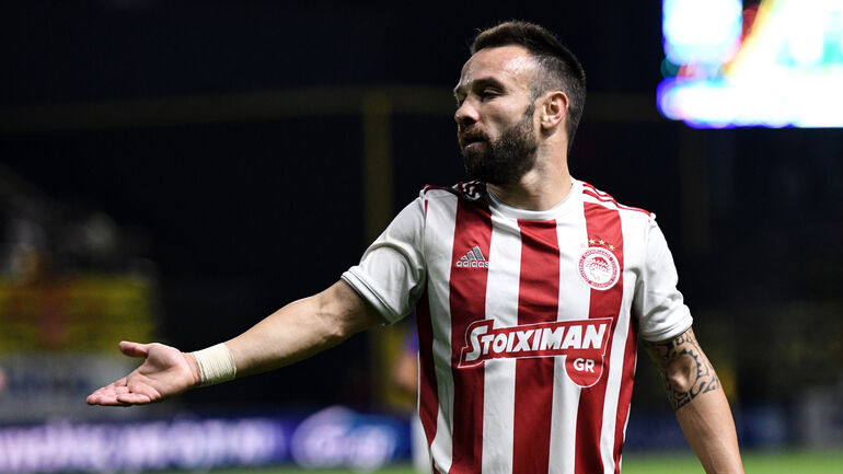 Επέστρεψε στις προπονήσεις του Ολυμπιακού ο Βαλμπουενά