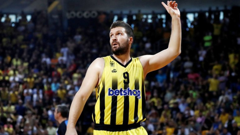 Άρης: Παραμένει εκτός λόγω ίωσης ο Σακελλαρίου