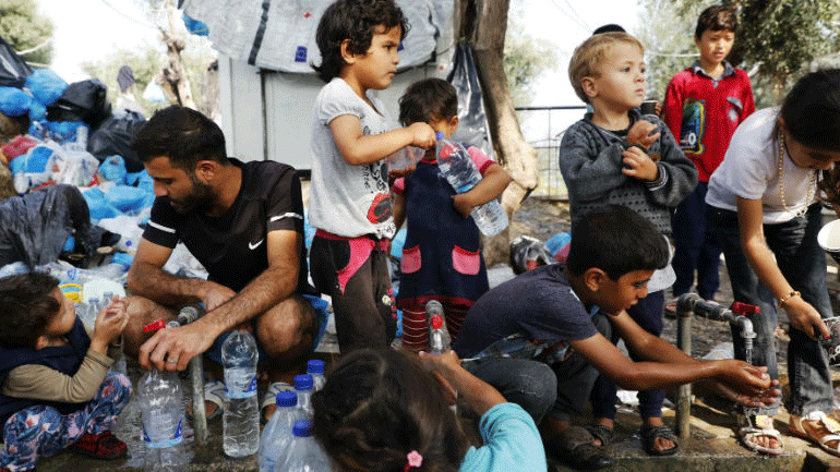 Ντούνια Μιγιάτοβιτς: «Στο χείλος της καταστροφής» η κατάσταση για τους μετανάστες στα ελληνικά νησιά