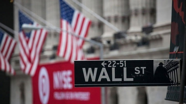 Κλείσιμο με πτώση στη Wall Street