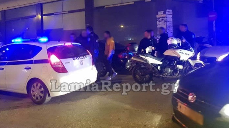 Άγρια συμπλοκή Αλβανών σε καφενείο στη Λαμία