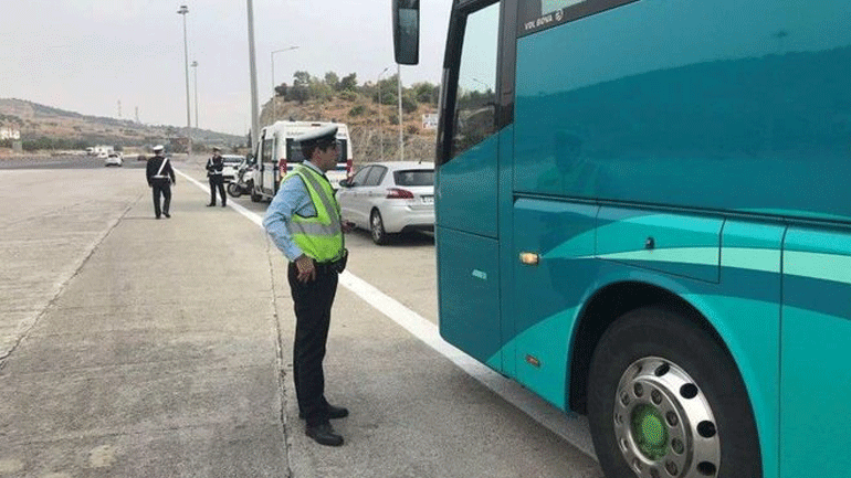 Τροχονομικοί έλεγχοι σε λεωφορεία – 329 παραβάσεις