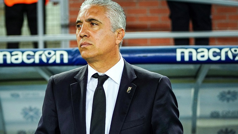 Κωστένογλου: «Έχει ακόμα δρόμο το πρωτάθλημα, ας μην μοιρολατρούμε»