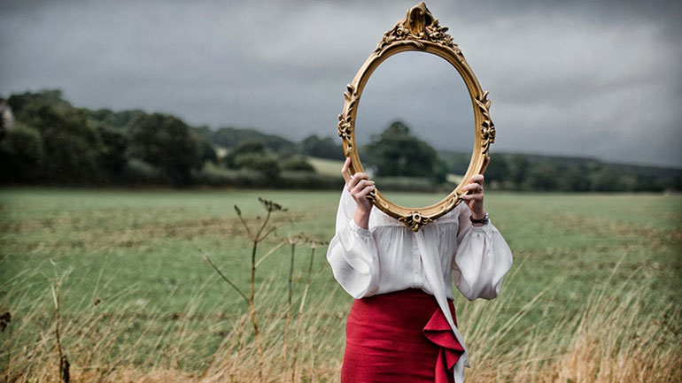 Ευγνωμοσύνη ή χαμηλή αυτοεκτίμηση – Πώς θα αποφύγετε αυτήν την παγίδα;