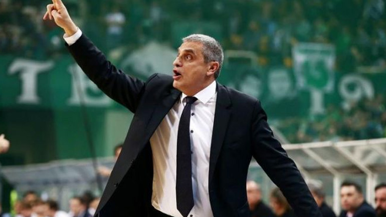 Πεδουλάκης: «Θέλουμε έναν γκαρντ ακόμα στην άμυνα»