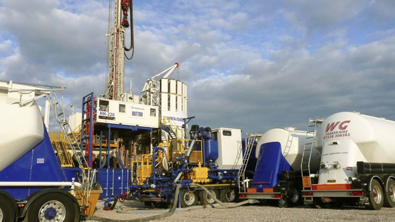 Βρετανία: Η κυβέρνηση ανακοίνωσε τη διακοπή των εξορύξεων με τη μέθοδο fracking