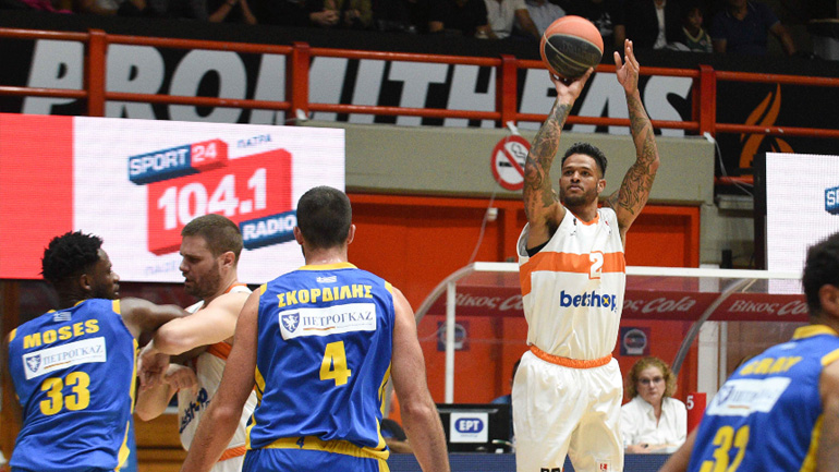 O Προμηθέας έσπασε το αήττητο του Περιστερίου