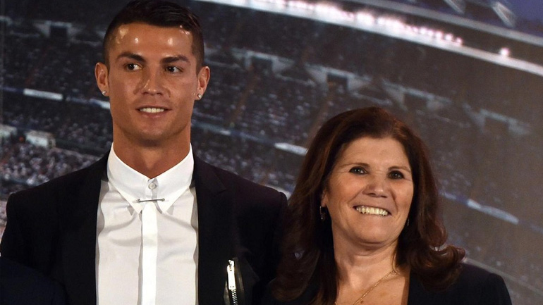 Μητέρα Ρονάλντο: «Αν δεν υπήρχε ποδοσφαιρική μαφία, ο Κριστιάνο θα είχε περισσότερους ατομικούς τίτλους»