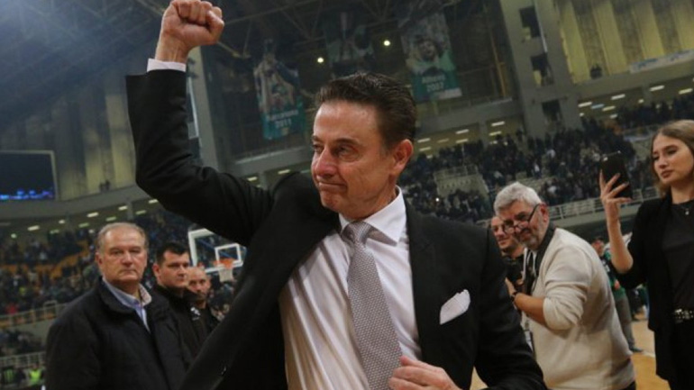 «Ο Πιτίνο έρχεται στην Αθήνα για να αναλάβει την Εθνική Ελλάδας»