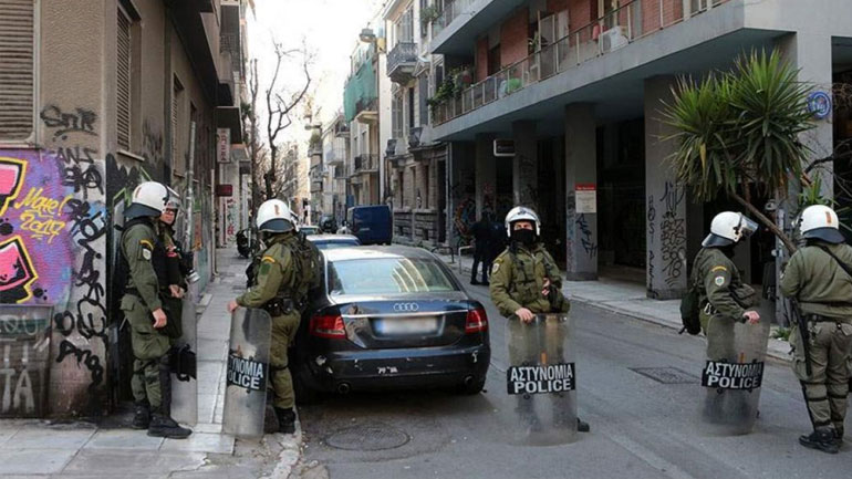 Επεισόδια στα Εξάρχεια έπειτα από πορεία αντιεξουσιαστών