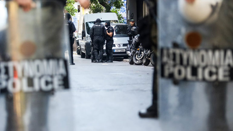 Δύο προσαγωγές για τα επεισόδια στα Εξάρχεια