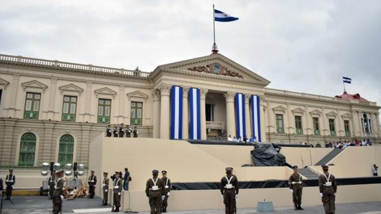 Ελ Σαλβαδόρ: Η κυβέρνηση απέλασε τους διπλωμάτες της Βενεζουέλας