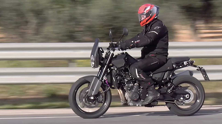 Husqvarna 901 Adventure: Όπως προστάζει η εποχή μας