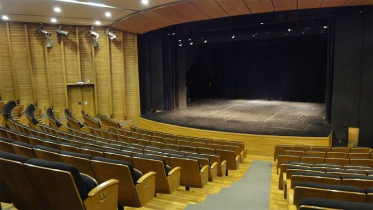 «Οιδίποδας και Αντίποδας»  στο θέατρο «Μελίνα Μερκούρη»