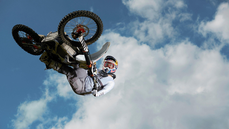 Ηλεκτρικό motocross και επιστροφή στη.. φύση!