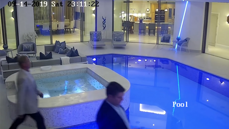 Πώς γίνεται να μην είδε την πισίνα;