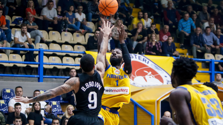 Ήττα για το Περιστέρι, 74-71 η Νίζνι