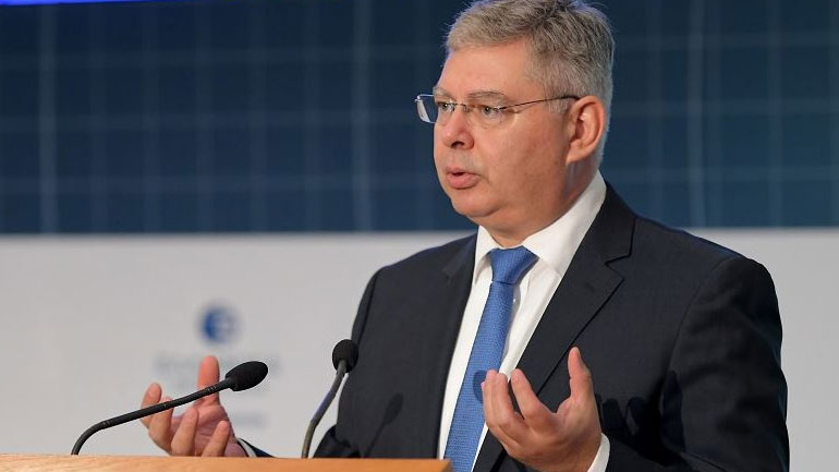 ΕΛΠΕ: Στα 201 εκατ. ευρώ τα κέρδη προ φόρων στο εννεάμηνο