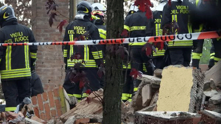 Ιταλία: Τρεις πυροσβέστες έχασαν τη ζωή τους από έκρηξη – Δεν αποκλείεται το ενδεχόμενο εγκληματικής ενέργειας